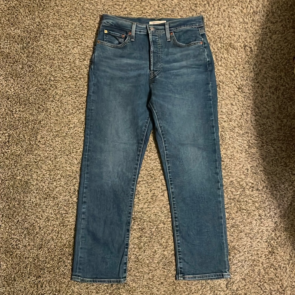 Levi’s wedgie straight jeans -size 30